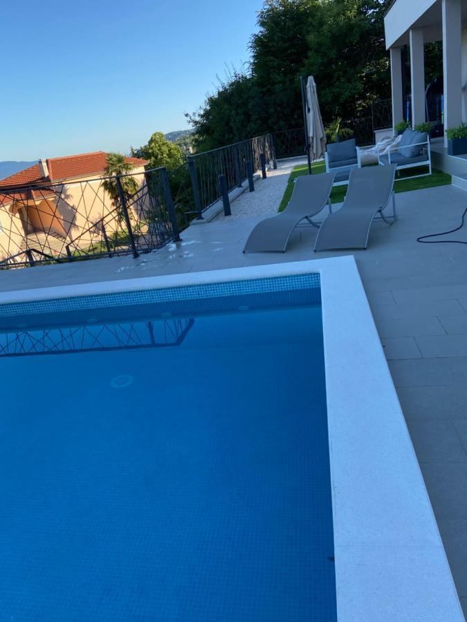 Villa Castanea โอปาติยา ภายนอก รูปภาพ