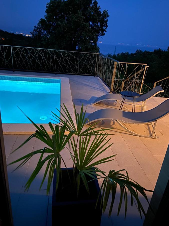 Villa Castanea โอปาติยา ภายนอก รูปภาพ